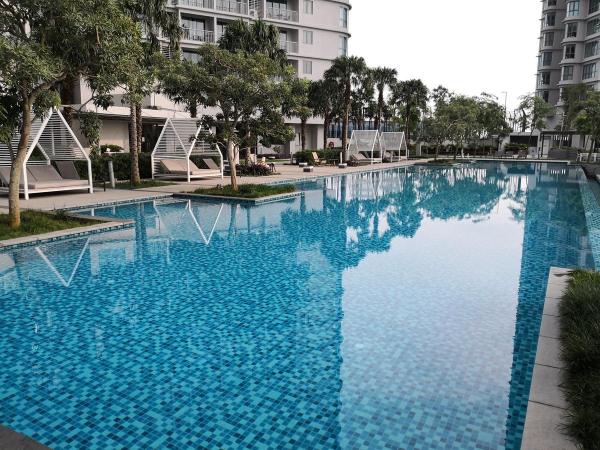 Teega Suites @ Ph นุสาจายา ภายนอก รูปภาพ
