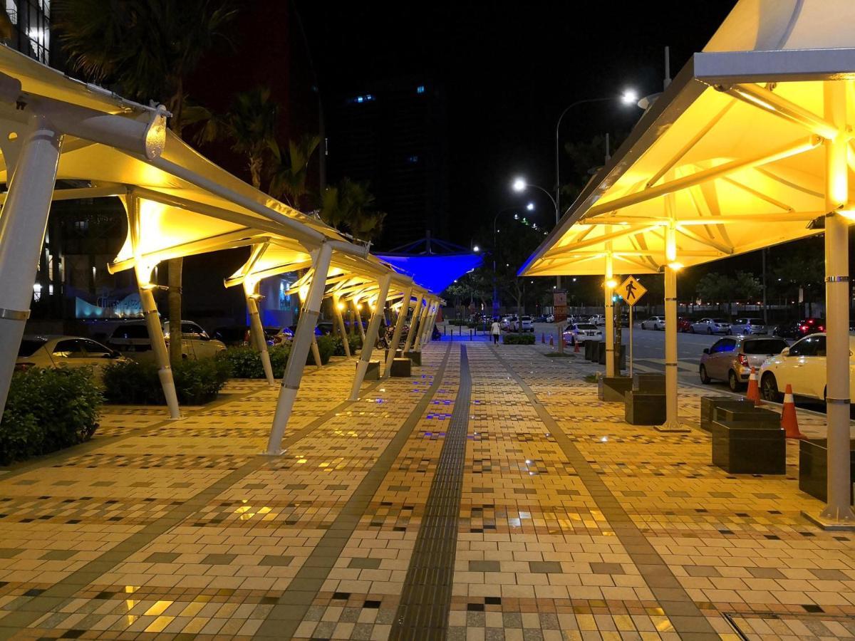 Teega Suites @ Ph นุสาจายา ภายนอก รูปภาพ